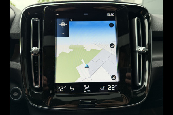 Volvo XC40 1.5 T4 Plug-in hybrid Ultimate Dark (Elektrisch Schuifdak - Trekhaak - Harman/Kardon - Leder incl verwarming/geheugen - Elektris