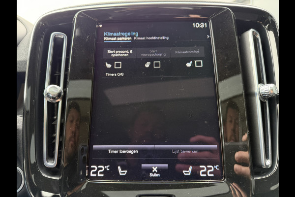 Volvo XC40 1.5 T4 Plug-in hybrid Ultimate Dark (Elektrisch Schuifdak - Trekhaak - Harman/Kardon - Leder incl verwarming/geheugen - Elektris