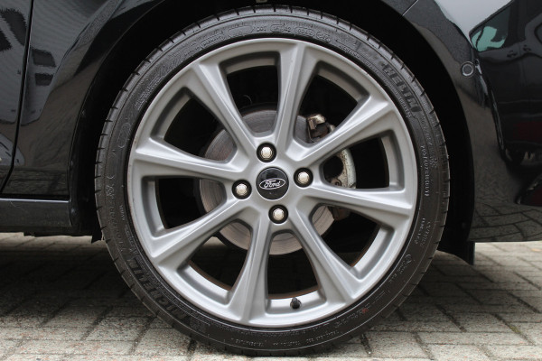 Ford Fiesta 1.0 EcoBoost 125PK Vignale | Panoramadak | Adaptieve cruise | BLIS | B&O | Camera |