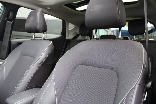 Ford Fiesta 1.0 EcoBoost 125PK Vignale | Panoramadak | Adaptieve cruise | BLIS | B&O | Camera |
