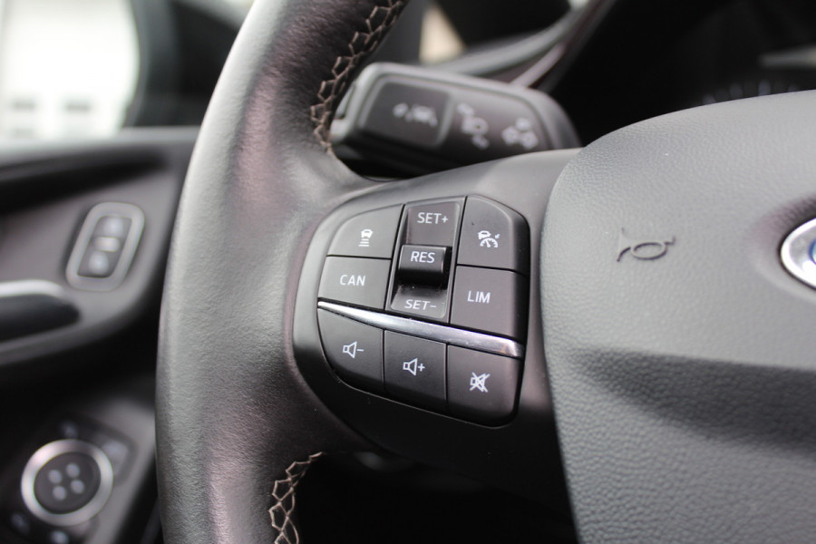 Ford Fiesta 1.0 EcoBoost 125PK Vignale | Panoramadak | Adaptieve cruise | BLIS | B&O | Camera |
