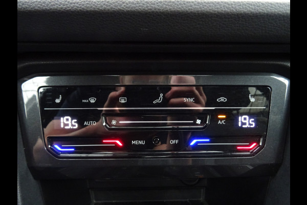 Volkswagen Tiguan 1.4 TSI eHybrid R-Line Business * PANORAMAKDAK * 40 KM ACCU RANGE !!