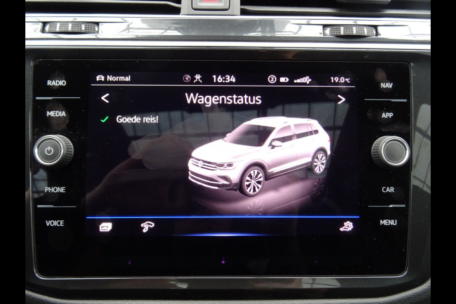 Volkswagen Tiguan 1.4 TSI eHybrid R-Line Business * PANORAMAKDAK * 40 KM ACCU RANGE !!