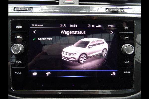 Volkswagen Tiguan 1.4 TSI eHybrid R-Line Business * PANORAMAKDAK * 40 KM ACCU RANGE !!