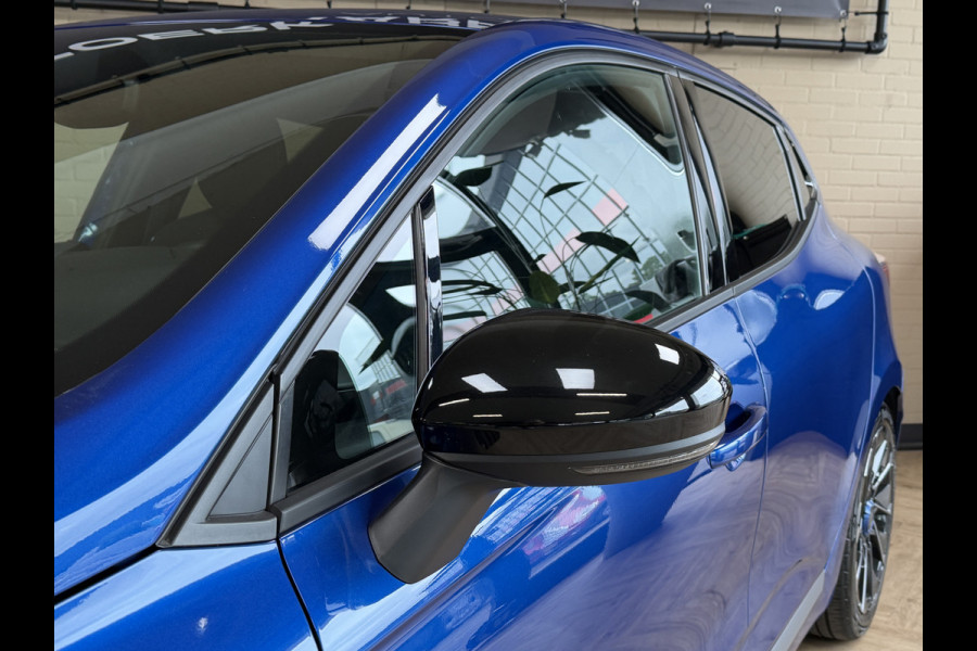 Renault Clio 1.0 TCe 90 Esprit Alpine | Groot Navi | Bose | Camera | 17" | Blindspot | ACC Volledig Dealer onderhouden!