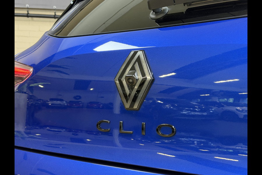 Renault Clio 1.0 TCe 90 Esprit Alpine | Groot Navi | Bose | Camera | 17" | Blindspot | ACC Volledig Dealer onderhouden!