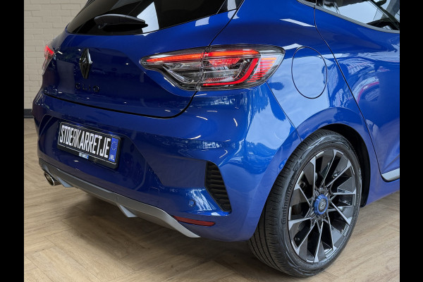 Renault Clio 1.0 TCe 90 Esprit Alpine | Groot Navi | Bose | Camera | 17" | Blindspot | ACC Volledig Dealer onderhouden!