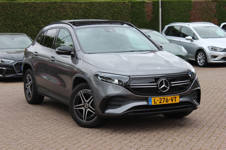 Mercedes-Benz EQA 250 Business Solution AMG 67 kWh / SoH 94,5% / Panoramadak / Camera / CarPlay / 18'' / Stoelverwarming / Dodehoek / DAB / Cruise Control