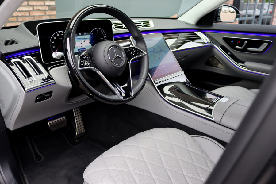 Mercedes-Benz S-Klasse 580 e 4MATIC AMG Line | Achterasbesturing | Luchtvering | Distronic+ | Massage | Exclusief Nappa Leder | Stoelventilatie V+A | HUD | Parfumering | Soft-Close | 3D-Display | Digital Light |