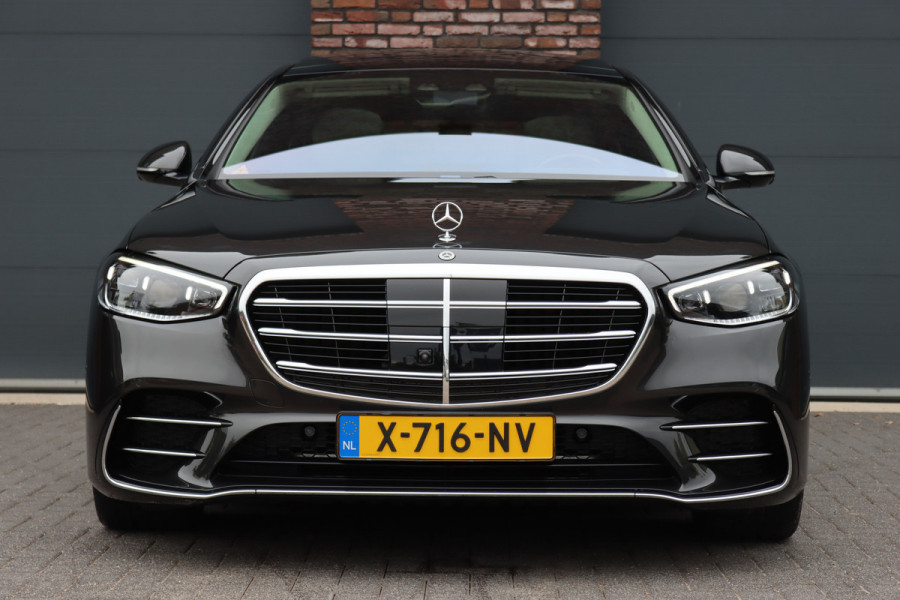 Mercedes-Benz S-Klasse 580 e 4MATIC AMG Line | Achterasbesturing | Luchtvering | Distronic+ | Massage | Exclusief Nappa Leder | Stoelventilatie V+A | HUD | Parfumering | Soft-Close | 3D-Display | Digital Light |