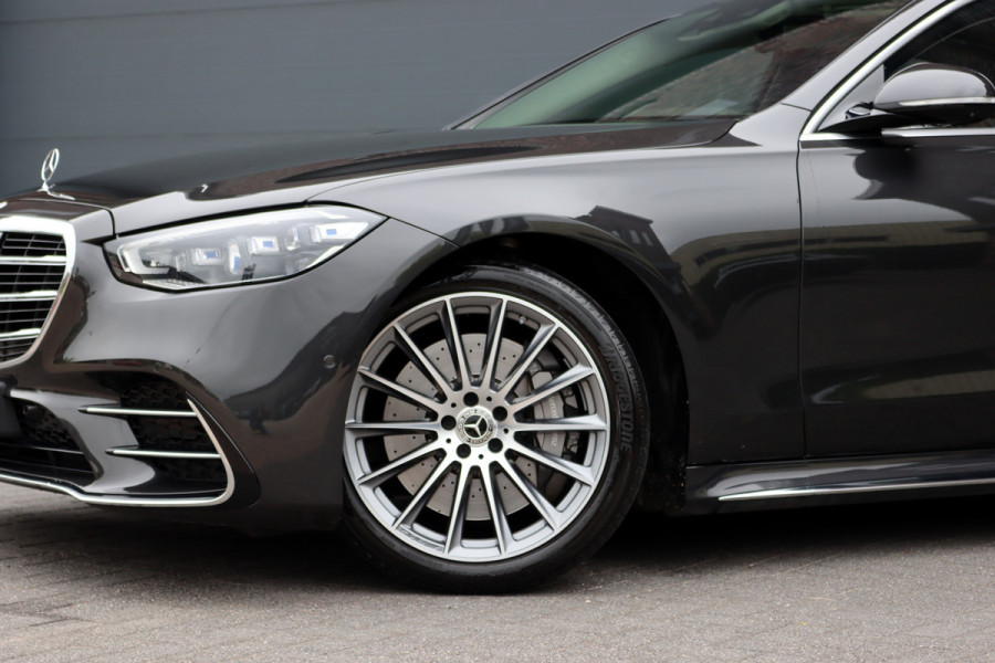 Mercedes-Benz S-Klasse 580 e 4MATIC AMG Line | Achterasbesturing | Luchtvering | Distronic+ | Massage | Exclusief Nappa Leder | Stoelventilatie V+A | HUD | Parfumering | Soft-Close | 3D-Display | Digital Light |