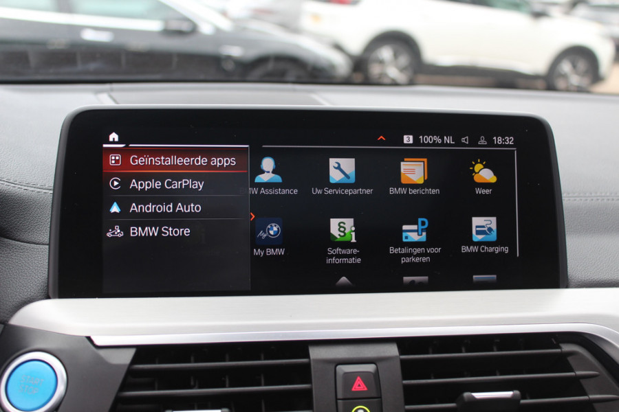 BMW iX3 High Executive 80 kWh / SoH 94,9% / Trekhaak / Panoramadak / 360Camera / Head-up / 20'' / Leder / Harman Kardon / Navigatie / Memory seats / Dodehoek / DAB / Stoelverwarming / Cruise Control Adaptief