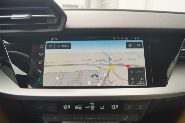 Audi A3 Sportback 40 TFSIe PHEV Business Edition -PANO-LEER-ECC-