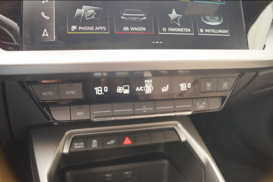 Audi A3 Sportback 40 TFSIe PHEV Business Edition -PANO-LEER-ECC-
