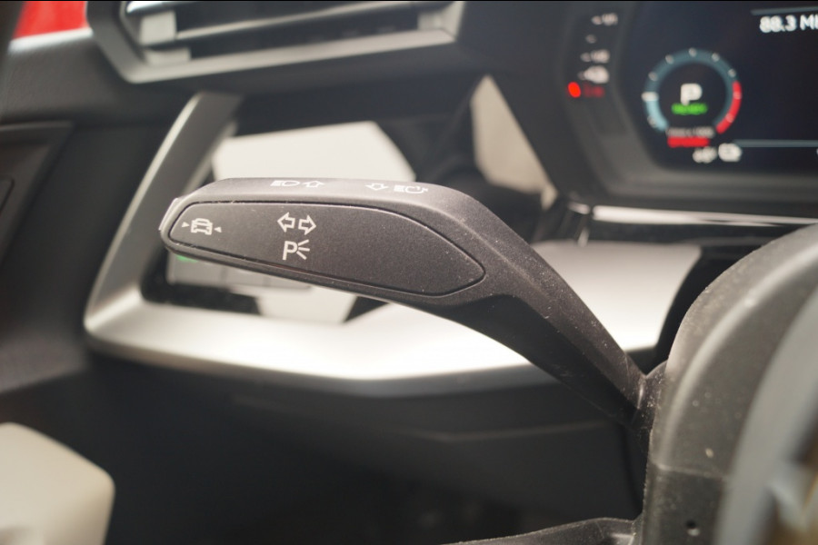 Audi A3 Sportback 40 TFSIe PHEV Business Edition -PANO-LEER-ECC-
