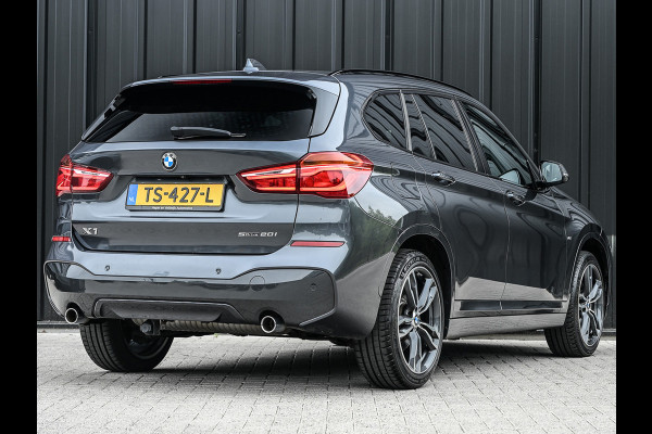 BMW X1 sDrive20i High Executive 192pk | M-Sport | Head-up | 1e Eigenaar | NL-Auto | Leder | Trekhaak |
