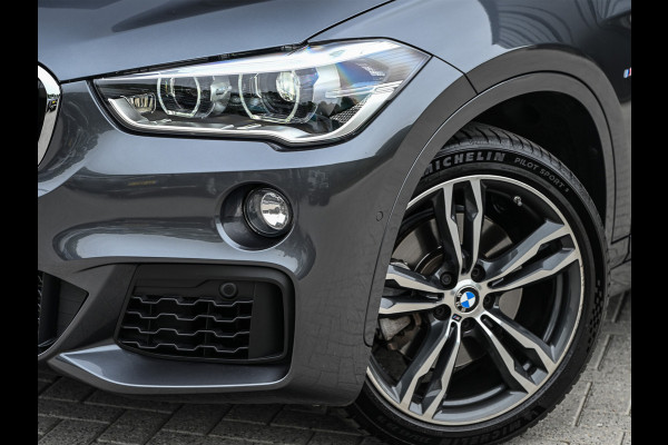 BMW X1 sDrive20i High Executive 192pk | M-Sport | Head-up | 1e Eigenaar | NL-Auto | Leder | Trekhaak |