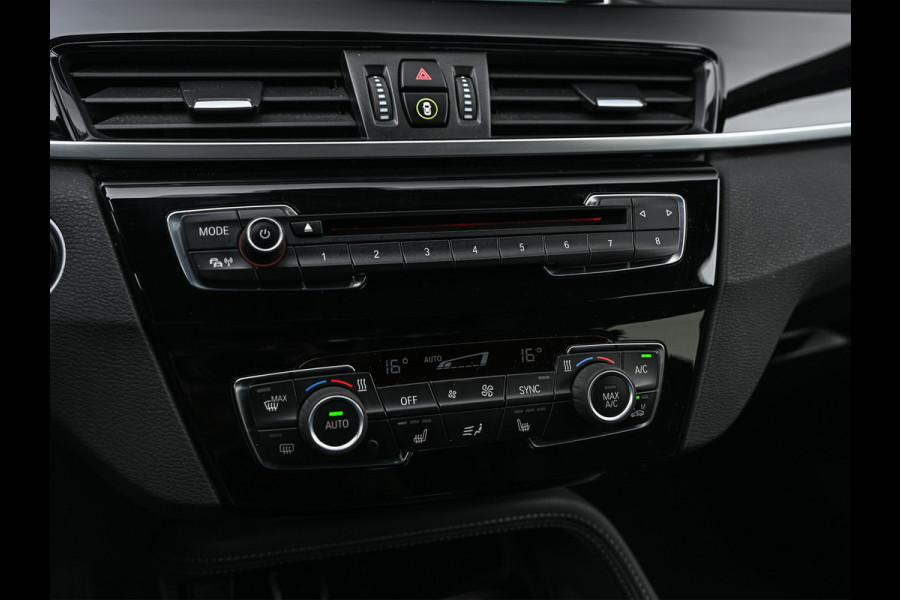 BMW X1 sDrive20i High Executive 192pk | M-Sport | Head-up | 1e Eigenaar | NL-Auto | Leder | Trekhaak |