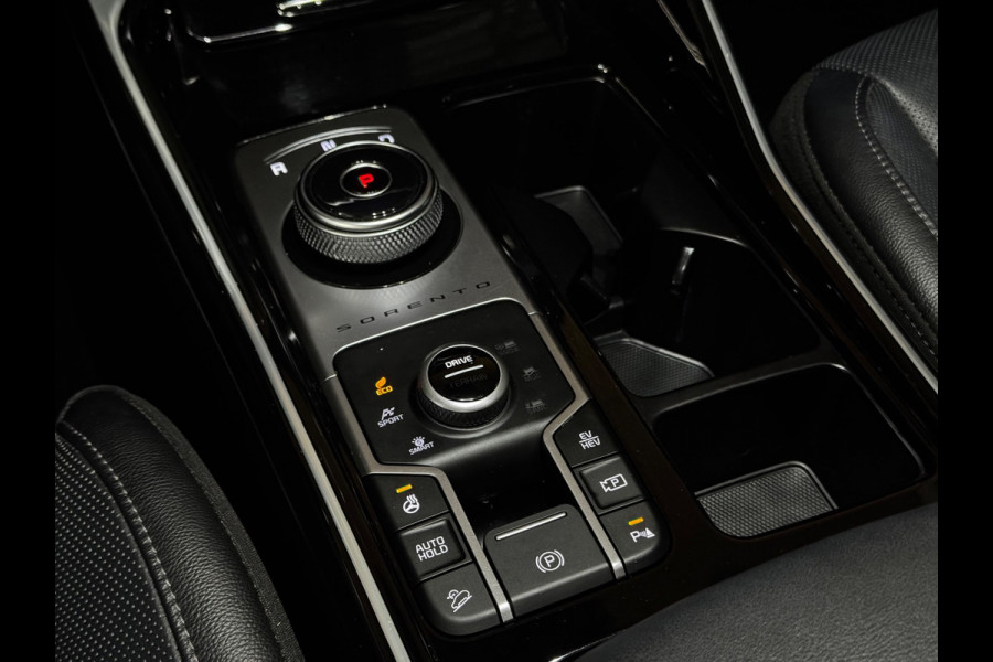 Kia Sorento 1.6 T-GDI Plug-in Hybrid 4WD ExecutiveLine 7p. BOMVOL!! PANO|BOSE|AMBIENT|STOELVENTILATIE+VERWARMING|ACC|APPLE/ANDROID