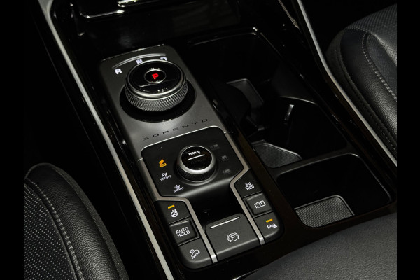 Kia Sorento 1.6 T-GDI Plug-in Hybrid 4WD ExecutiveLine 7p. BOMVOL!! PANO|BOSE|AMBIENT|STOELVENTILATIE+VERWARMING|ACC|APPLE/ANDROID