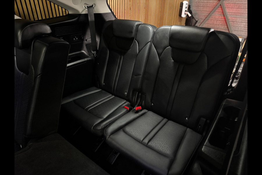 Kia Sorento 1.6 T-GDI Plug-in Hybrid 4WD ExecutiveLine 7p. BOMVOL!! PANO|BOSE|AMBIENT|STOELVENTILATIE+VERWARMING|ACC|APPLE/ANDROID