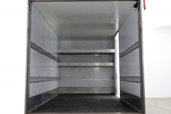 Mercedes-Benz Sprinter 315 CDI 150pk 9G Automaat Bakwagen met laadklep en zijdeur 1.000kg laden 11-2022