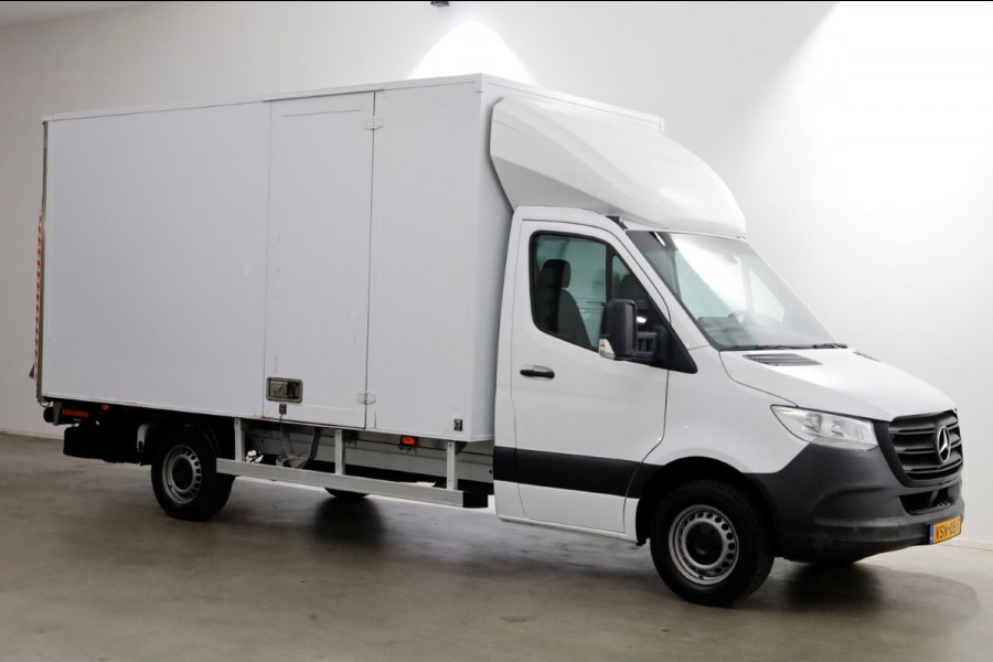 Mercedes-Benz Sprinter 315 CDI 150pk 9G Automaat Bakwagen met laadklep en zijdeur 1.000kg laden 11-2022