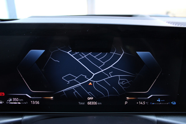 BMW 3 Serie Touring 330e M Sport | SOH 95% | Adaptieve cruise | Leder | 360 Camera | BLIS