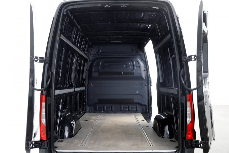 Mercedes-Benz Sprinter 314 CDI 143pk RWD L2H2 Navi/Camera/Trekhaak 3500kg 02-2020