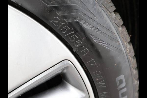 Hyundai Kona EV PREMIUM SKY 64 kWh 100% SOH *CERAMIC BLUE* + SCHUIFDAK | STOELVERW. V+A | STOELVENTILATIE | KRELL