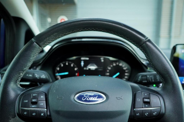 Ford Fiesta 1.0 EcoBoost Titanium / Pano / B&O / NL Auto