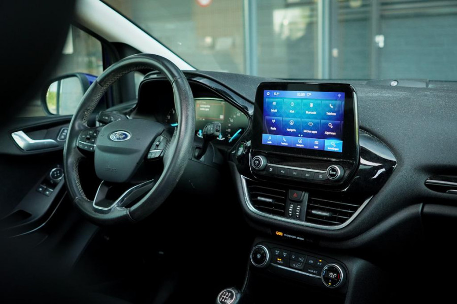 Ford Fiesta 1.0 EcoBoost Titanium / Pano / B&O / NL Auto