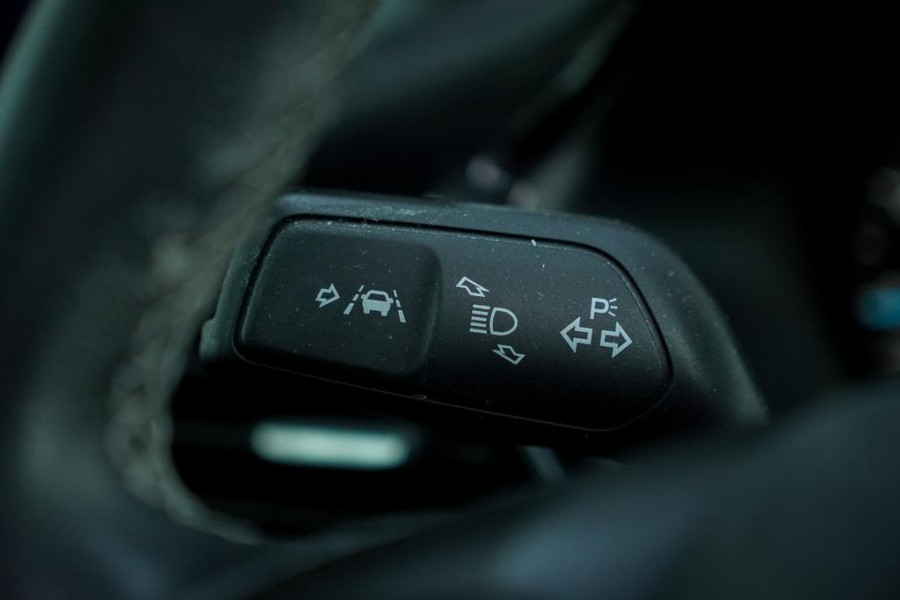 Ford Fiesta 1.0 EcoBoost Titanium / Pano / B&O / NL Auto