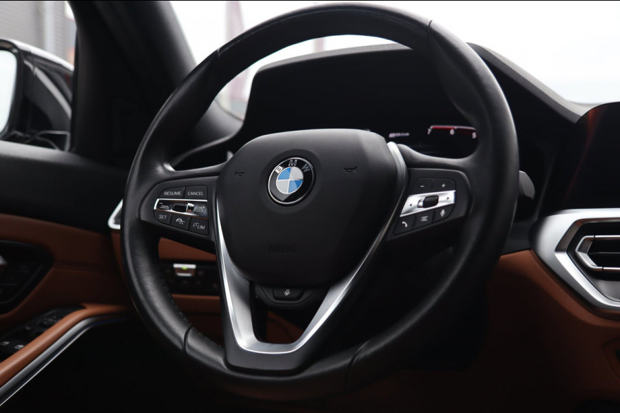 BMW 3 Serie Touring 320e Sport Line / PANODAK / 360 / MEMORY / KEYLESS