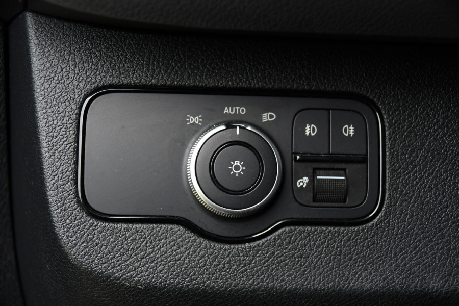 Mercedes-Benz Sprinter 317 1.9 CDI L2H2 Pro AMG Edition Facelift, Camera, Cruise, Carplay, Stoelverwarming, LED, 170pk, Geveerde stoel, Mbux, Automaat,