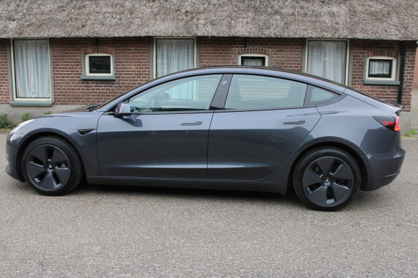 Tesla Model 3 Long Range AWD 75 kWh SOh 91.1% AUTO PILOT 3 PANO LEER 114000KM!!!
