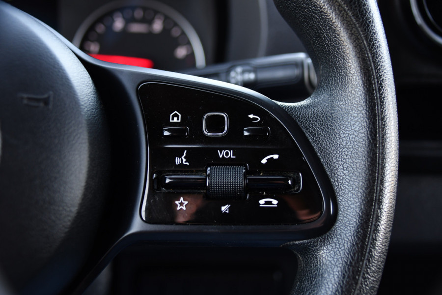 Mercedes-Benz Sprinter 319 3.0 CDI L2H2 PB Edition Camera, Cruise, Carplay, LED, 190pk, Mbux 7'', Trekhaak, Sensoren, Geveerde stoel, Automaat, Uniek!