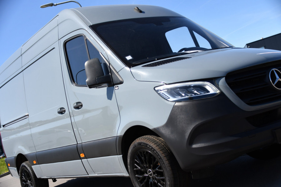Mercedes-Benz Sprinter 319 3.0 CDI L2H2 PB Edition Camera, Cruise, Carplay, LED, 190pk, Mbux 7'', Trekhaak, Sensoren, Geveerde stoel, Automaat, Uniek!