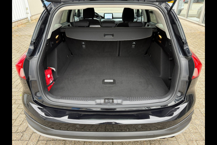 Ford FOCUS Wagon 1.0 EcoBoost Active 125 Pk Business Automaat | Navigatie | Clima | Cruise |17".
