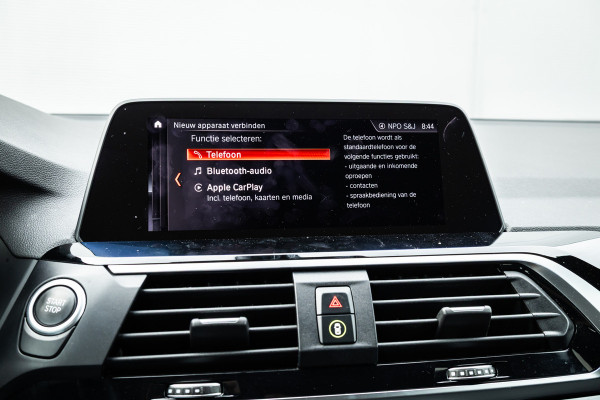 BMW X3 xDrive30e Stoelverwarming / LED / 18inch /