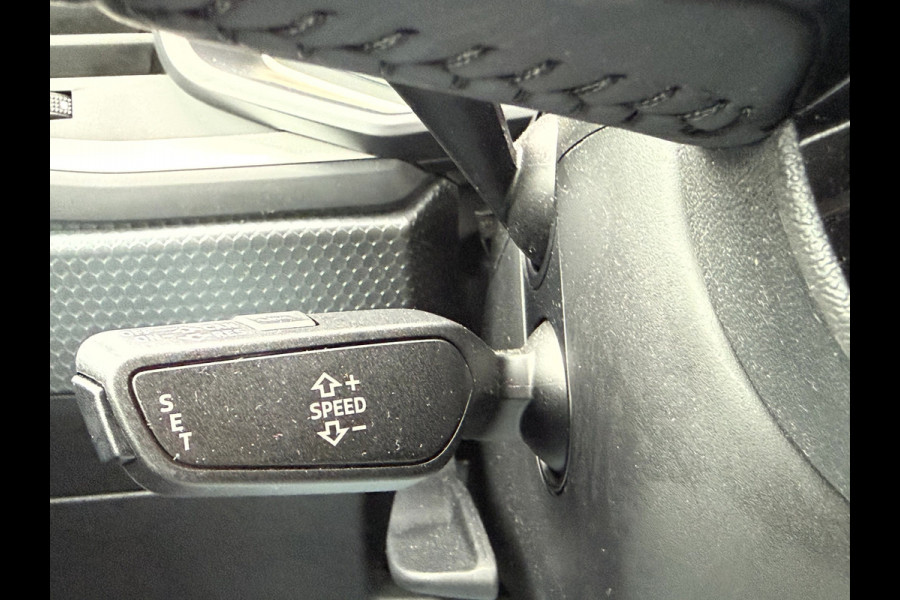 Audi A1 Sportback 25 TFSI Pro Line App Connect, Cruise Controll, 15''Lmv
