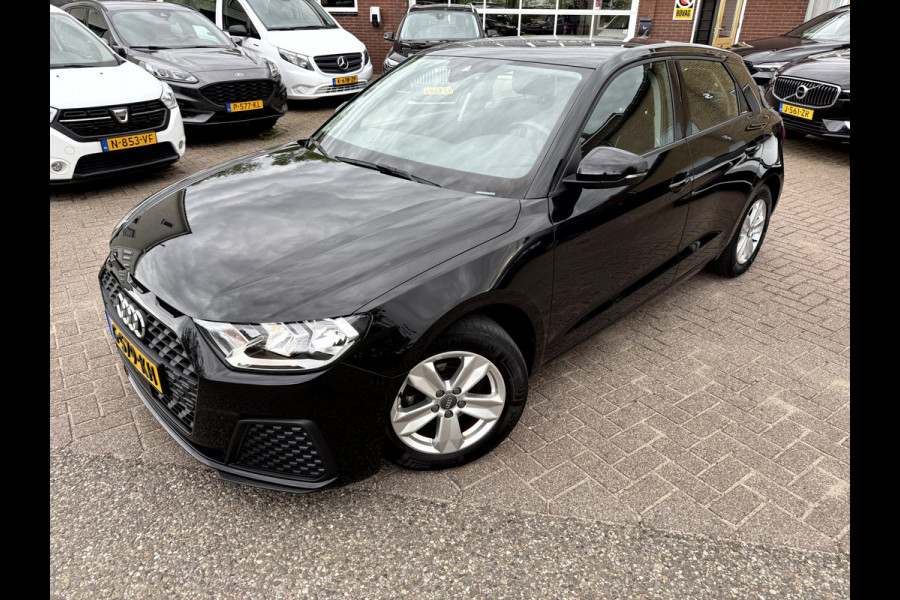 Audi A1 Sportback 25 TFSI Pro Line App Connect, Cruise Controll, 15''Lmv