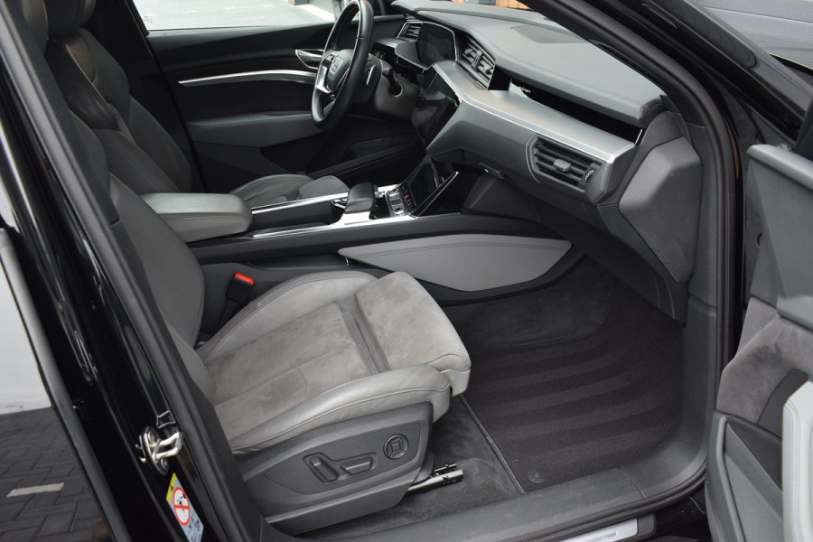 Audi e-tron 55 408pk 95kWh quattro S-line | Pano | Trekhaak | 22"