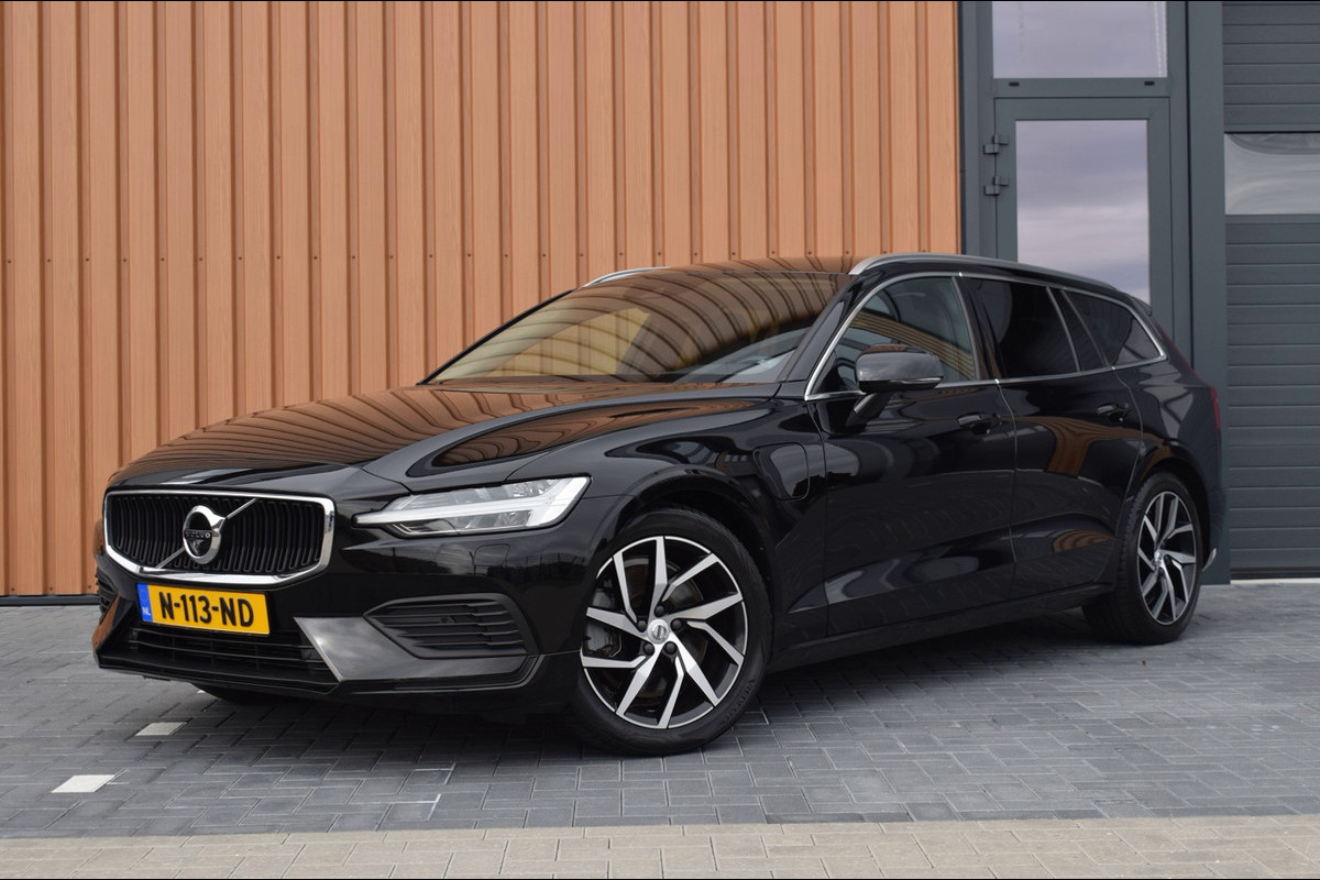 Volvo V60 2.0 T6 Recharge AWD | Trekhaak | 360 camera | HUD