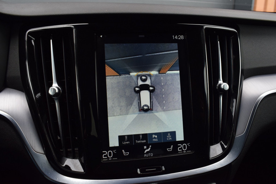 Volvo V60 2.0 T6 Recharge AWD | Trekhaak | 360 camera | HUD