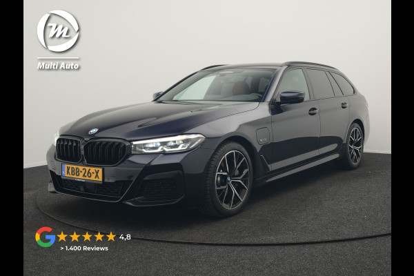 BMW 5 Serie Touring 530e M Sport PHEV 293pk Dealer O.H | Trekhaak af fabriek | Adaptive Cruise | 19"L.M | Lederen Sportstoelen Verwarmd | Camera & Parkassist | Apple Carplay | Sfeerverlichting | Plug in Hybrid