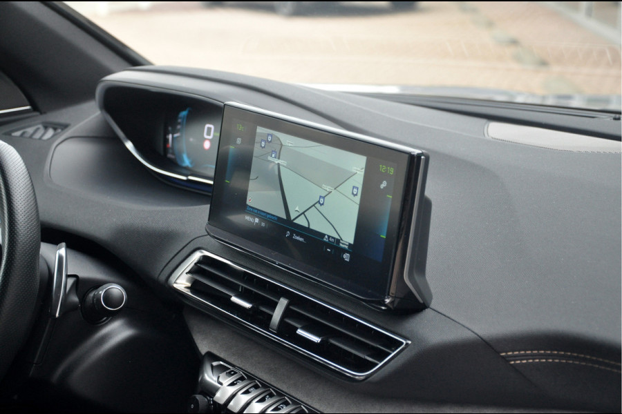 Peugeot 3008 1.6 HYbrid 225 GT | Focal | Black Pack | 19 inch