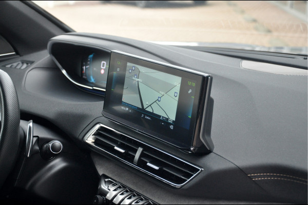 Peugeot 3008 1.6 HYbrid 225 GT | Focal | Black Pack | 19 inch