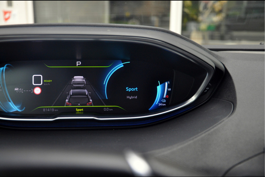 Peugeot 3008 1.6 HYbrid 225 GT | Focal | Black Pack | 19 inch