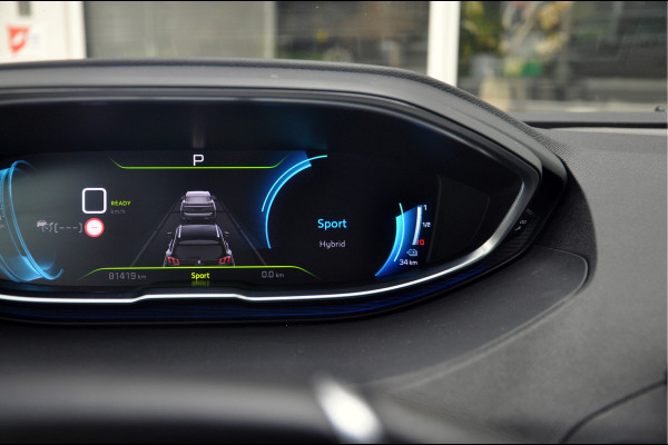 Peugeot 3008 1.6 HYbrid 225 GT | Focal | Black Pack | 19 inch